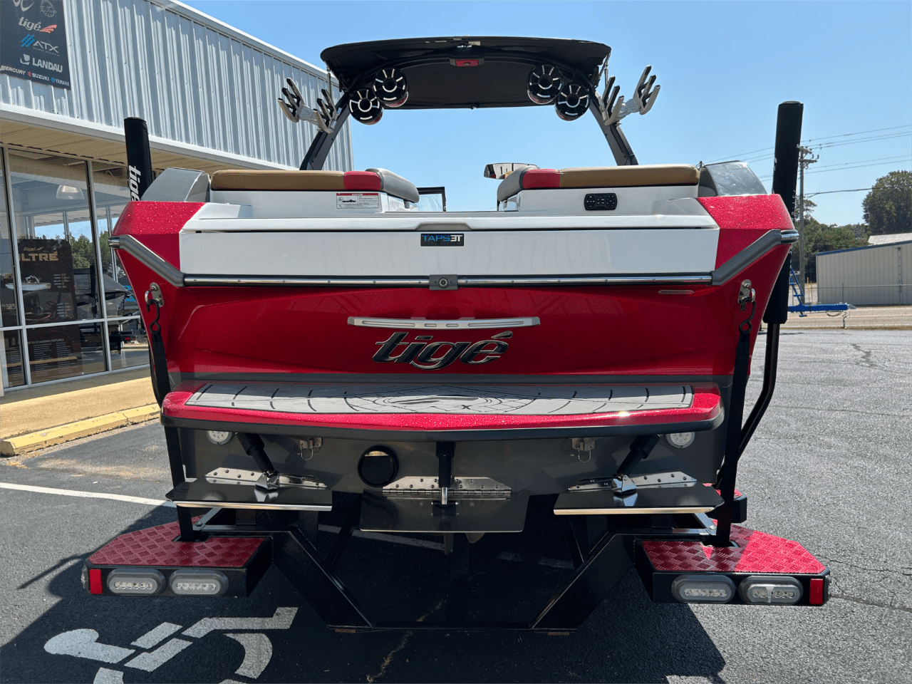 2017 Tige RZX3. ROUSH!! ONE OWNER!!