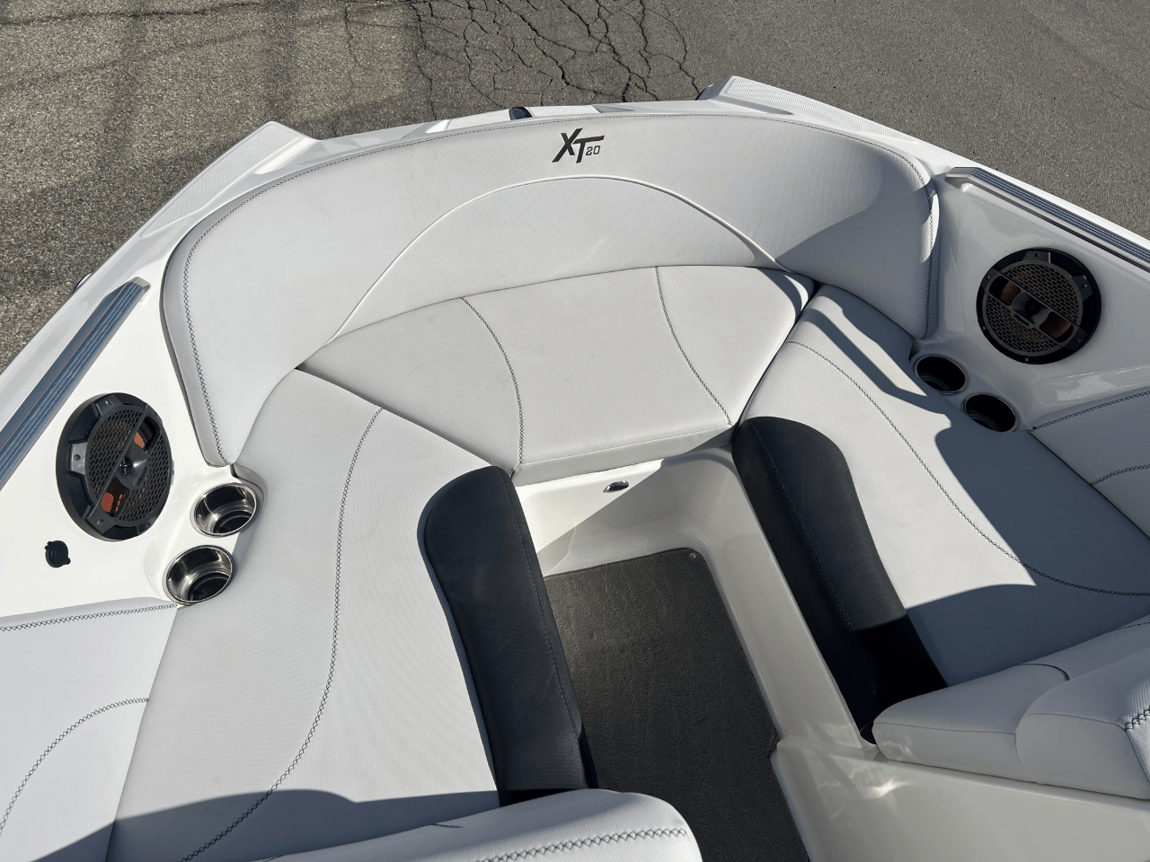 2019 20′ MasterCraft “XT20” Icon