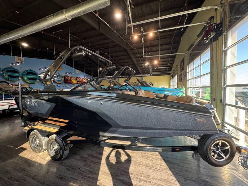 boat.Title
