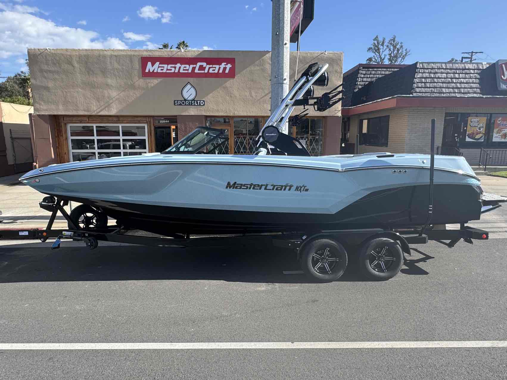 2025 MasterCraft NXT24