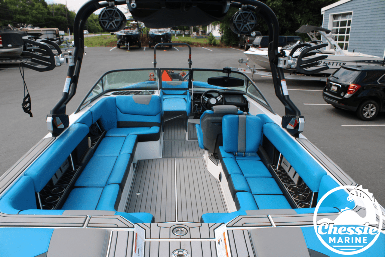 2018 Nautique GS 24