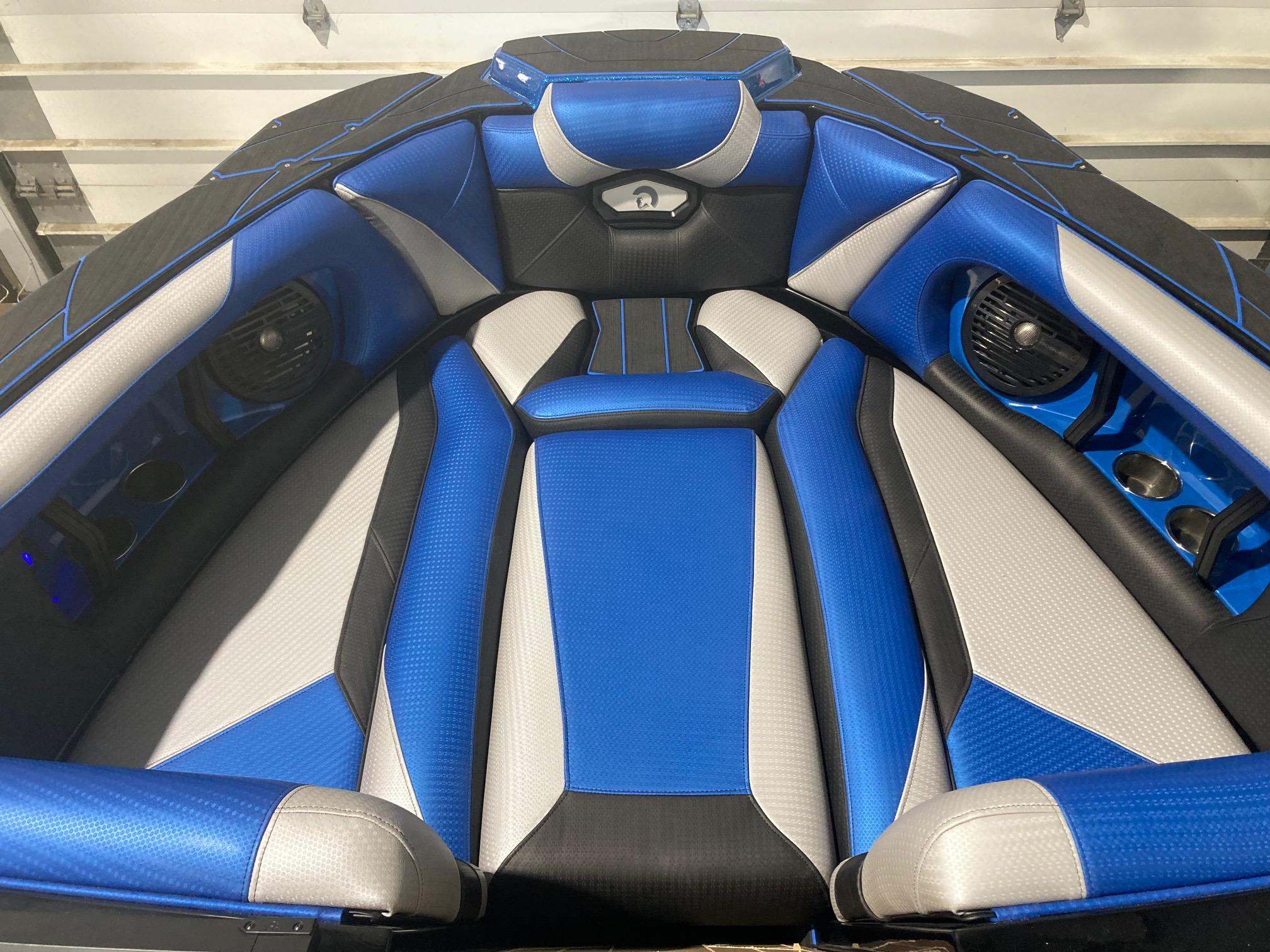 2023 23&#8242; Centurion Ri 230