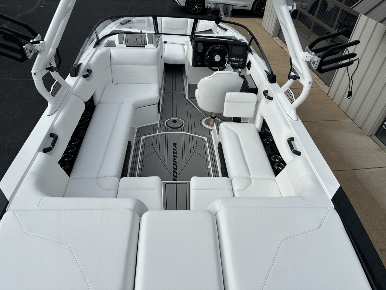 2025 Moomba Max