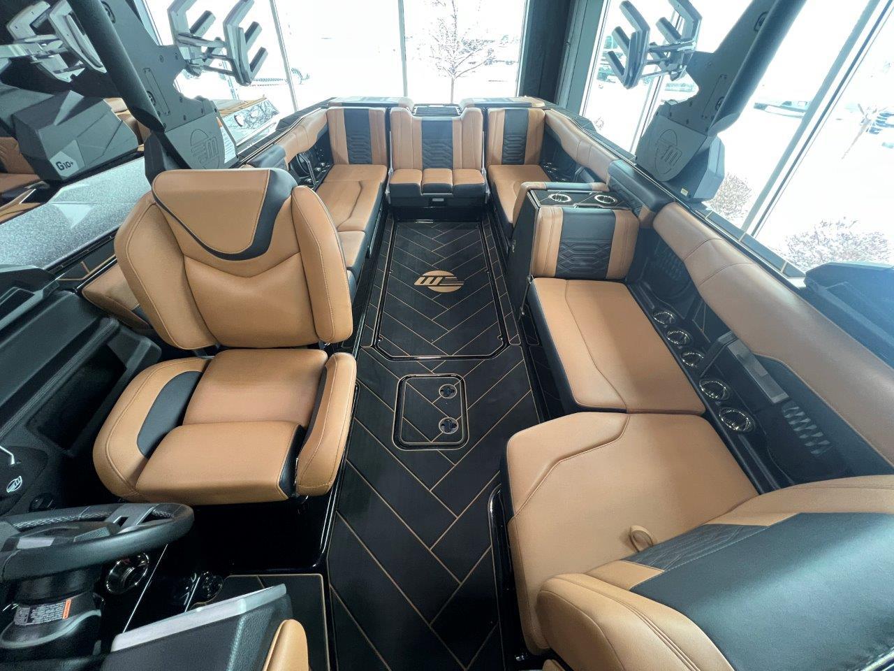 2024 Malibu 26 LSV