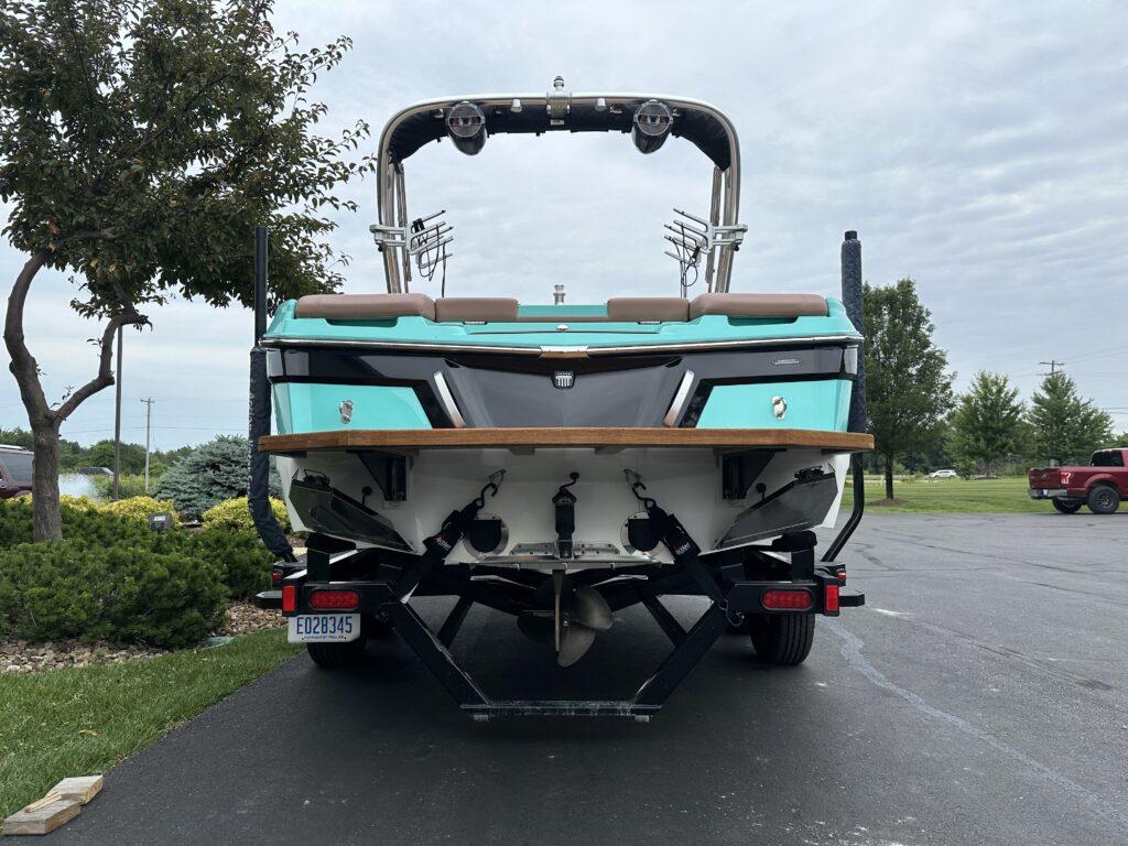 2019 MasterCraft XT21