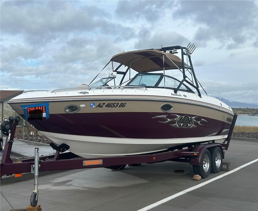 2004 Malibu 25 LSV