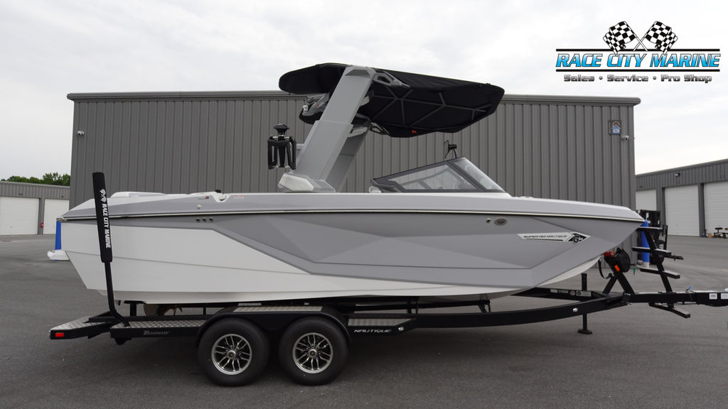 2024 Nautique G23