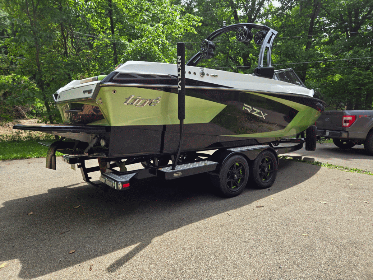 2016 Tige RZX