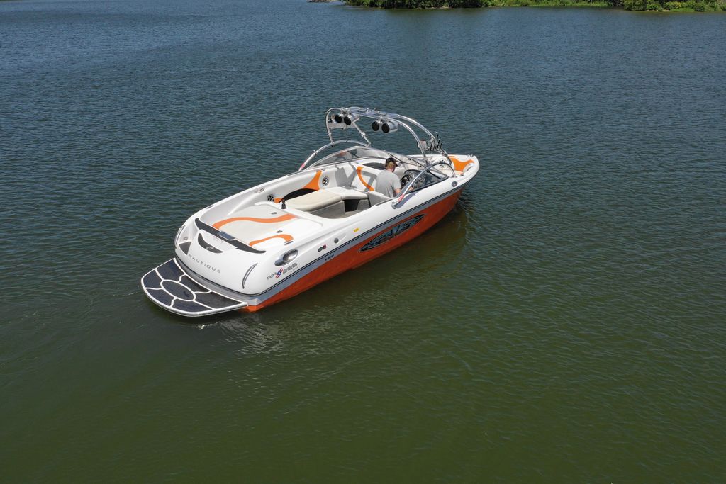 2005 Nautique Super Air Nautique 226 TE