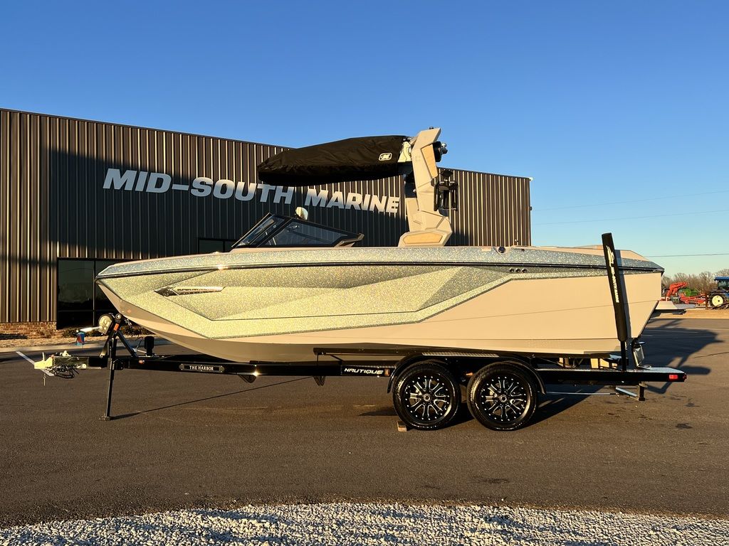 2022 Nautique G23