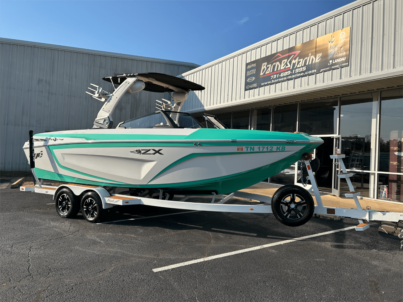 boat.Title