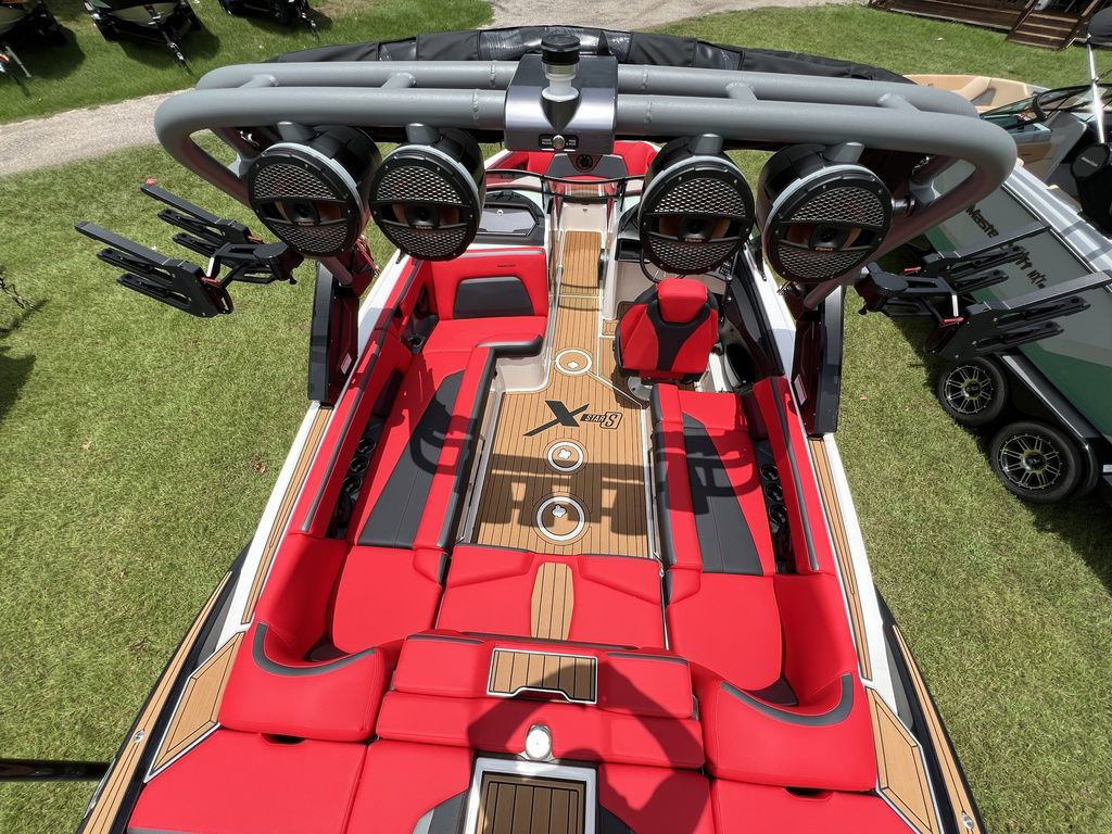 2024 MasterCraft XStar S