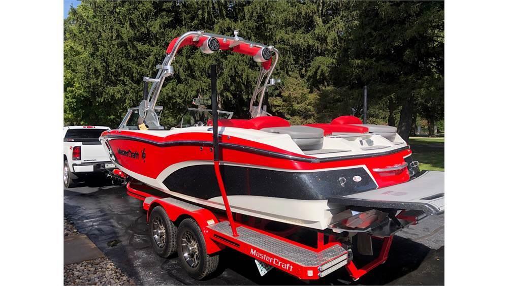 2016 MasterCraft X46 - Price Reduced!