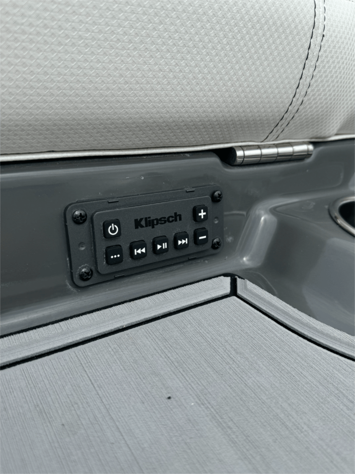 2018 MasterCraft XT23