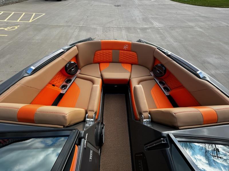 2021 MasterCraft X22
