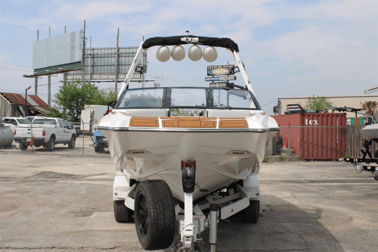 2021 Axis A24