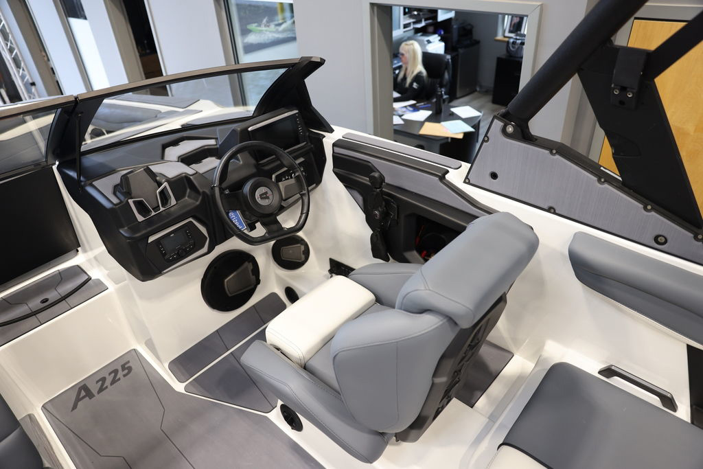 2024 Axis A225