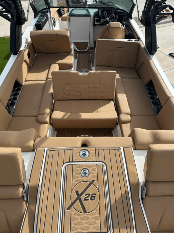 2022 MasterCraft X26