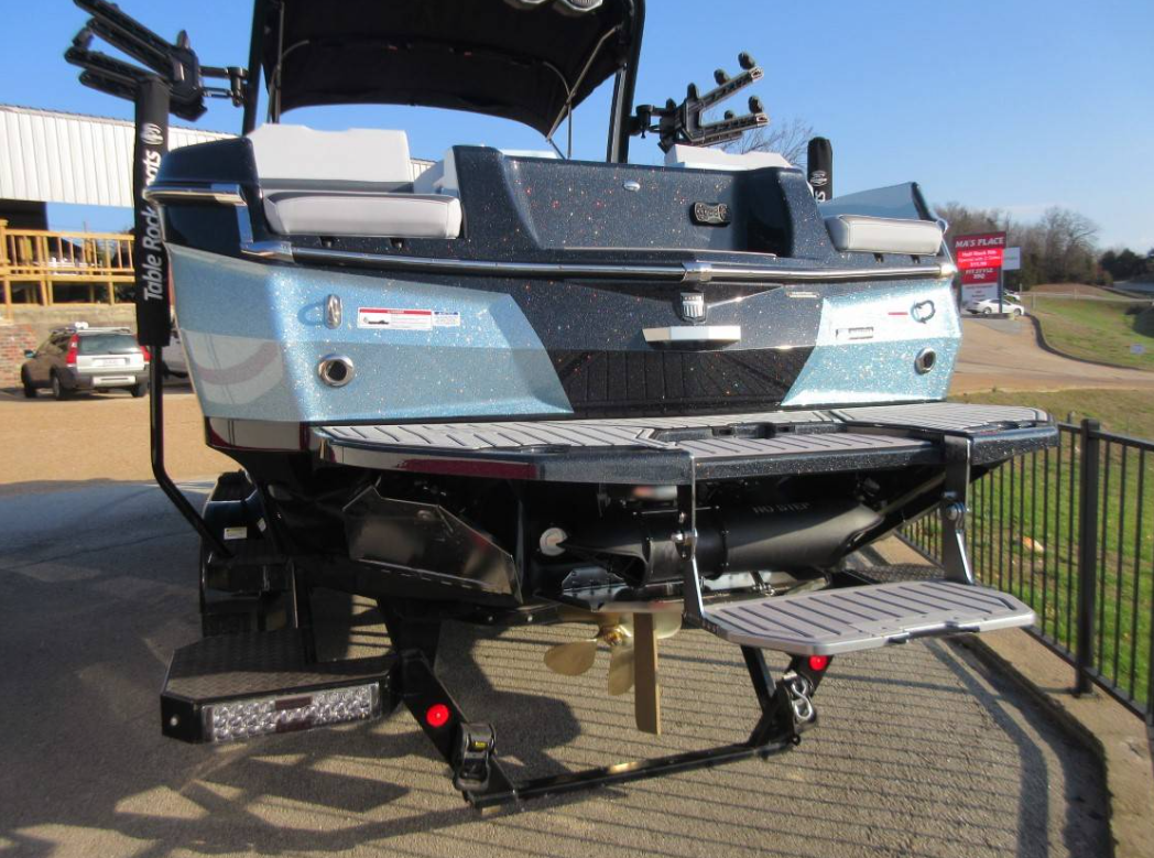2024 Mastercraft XStar S
