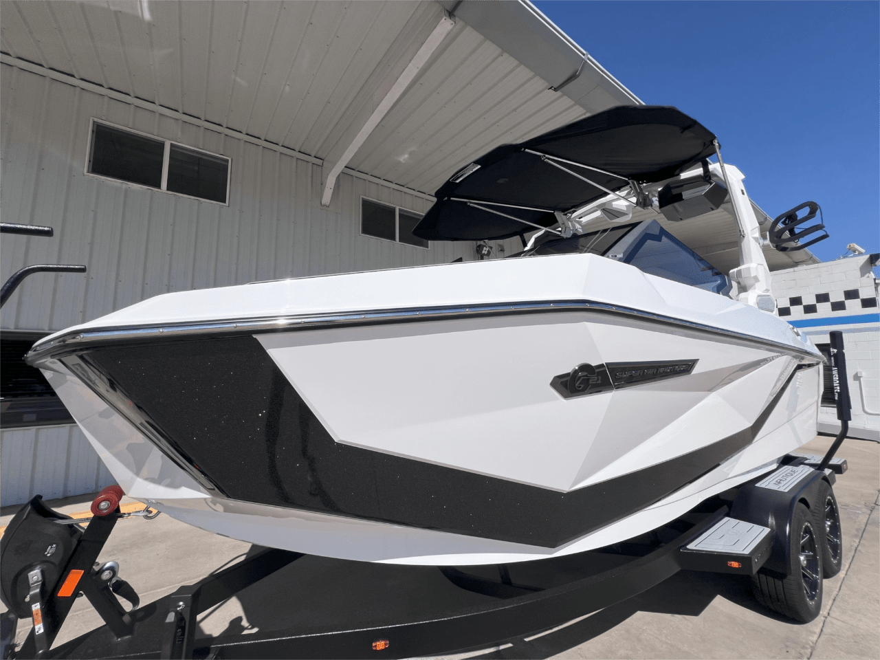 2025 Nautique G21