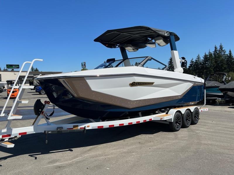 boat.Title