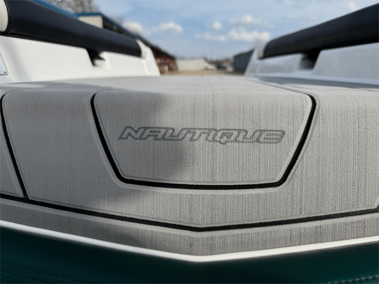 2020 Super Air Nautique 230