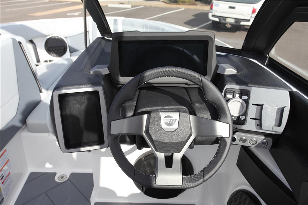 2024 Malibu Wakesetter 22 LSV