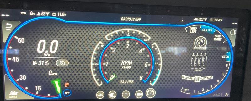 2021 Malibu 23 LSV