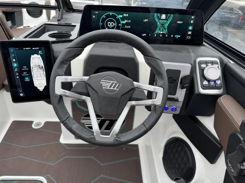 2025 Malibu 23 MXZ
