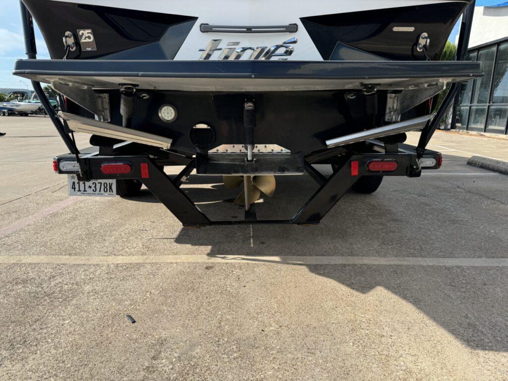 boat.Title