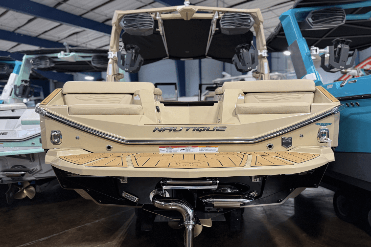 boat.Title