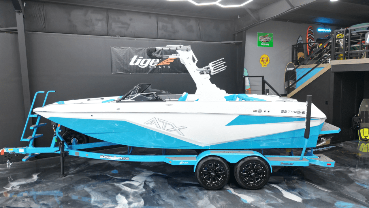 boat.Title
