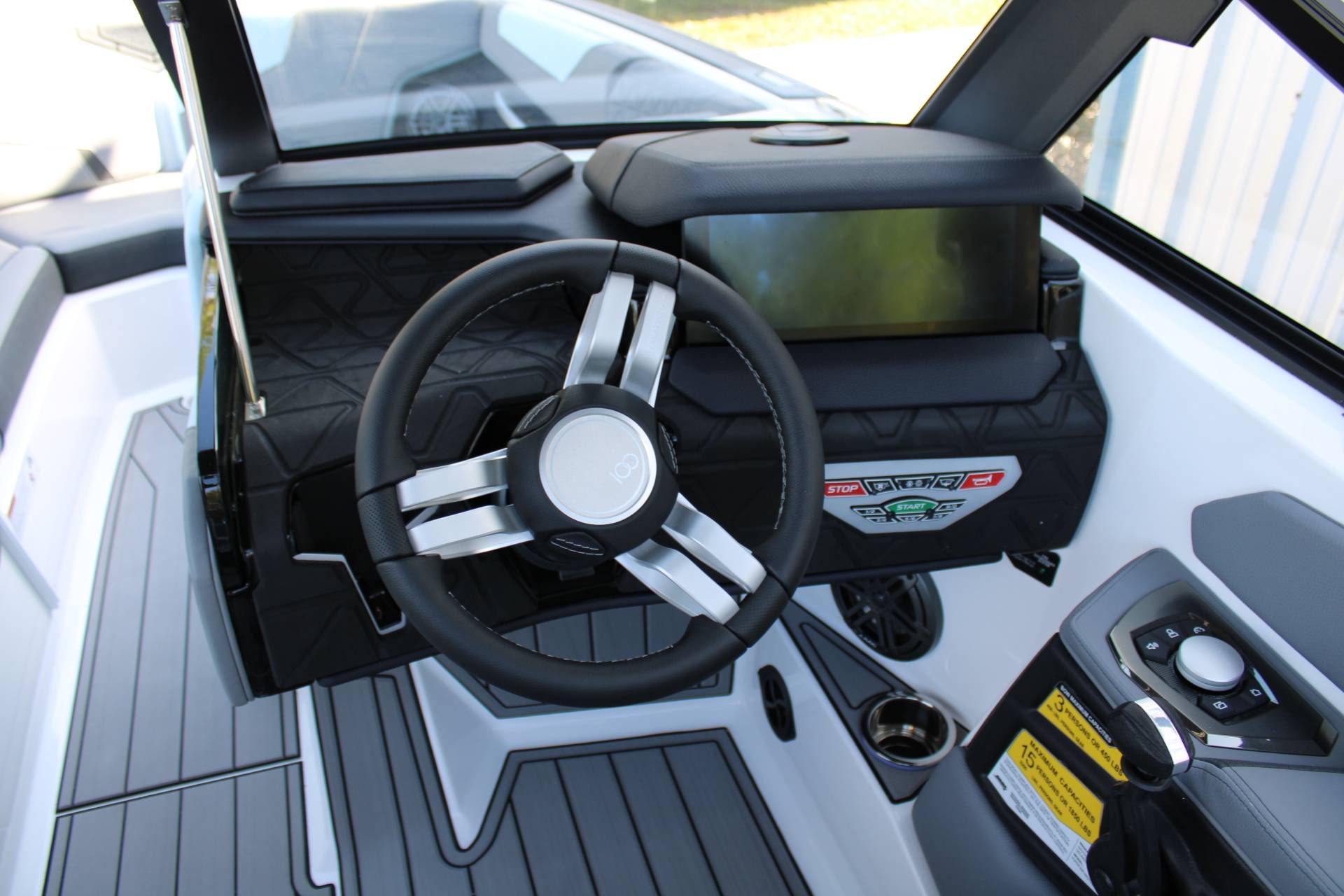 2025 Nautique GS22