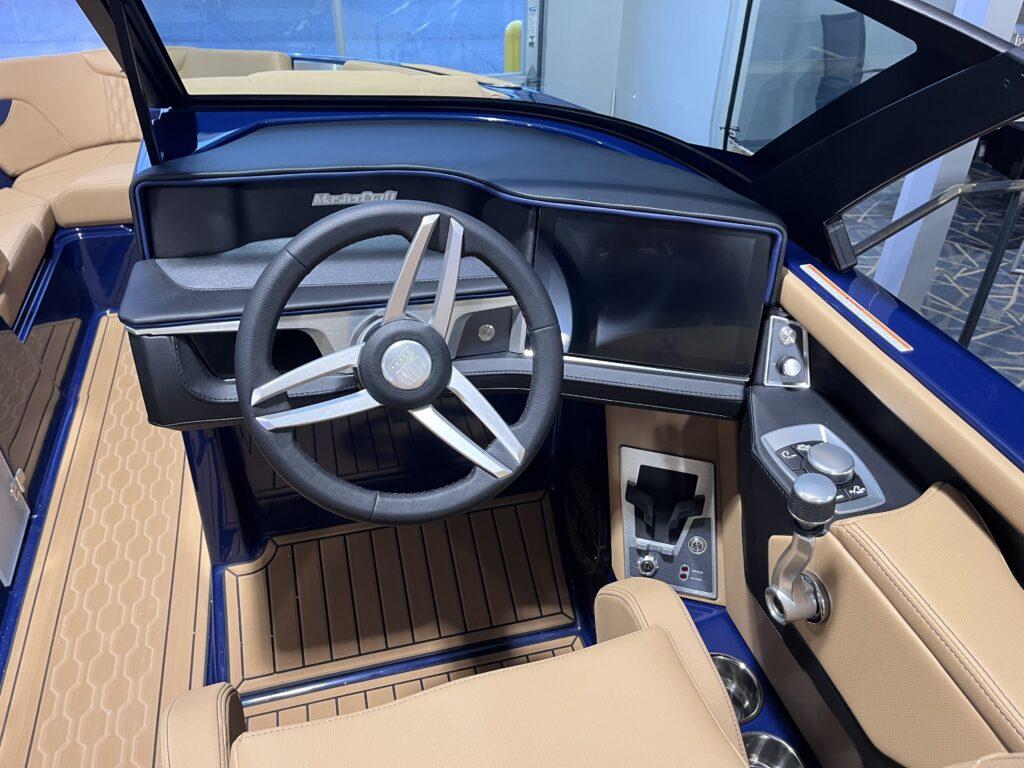 2025 MasterCraft XT22T