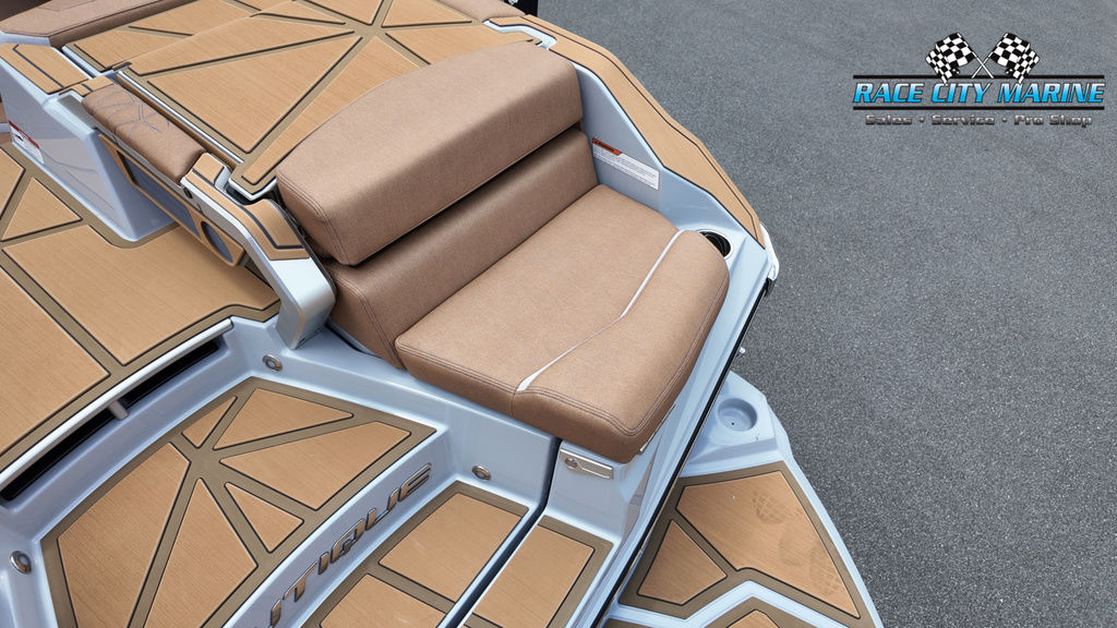 2025 Nautique Paragon 25