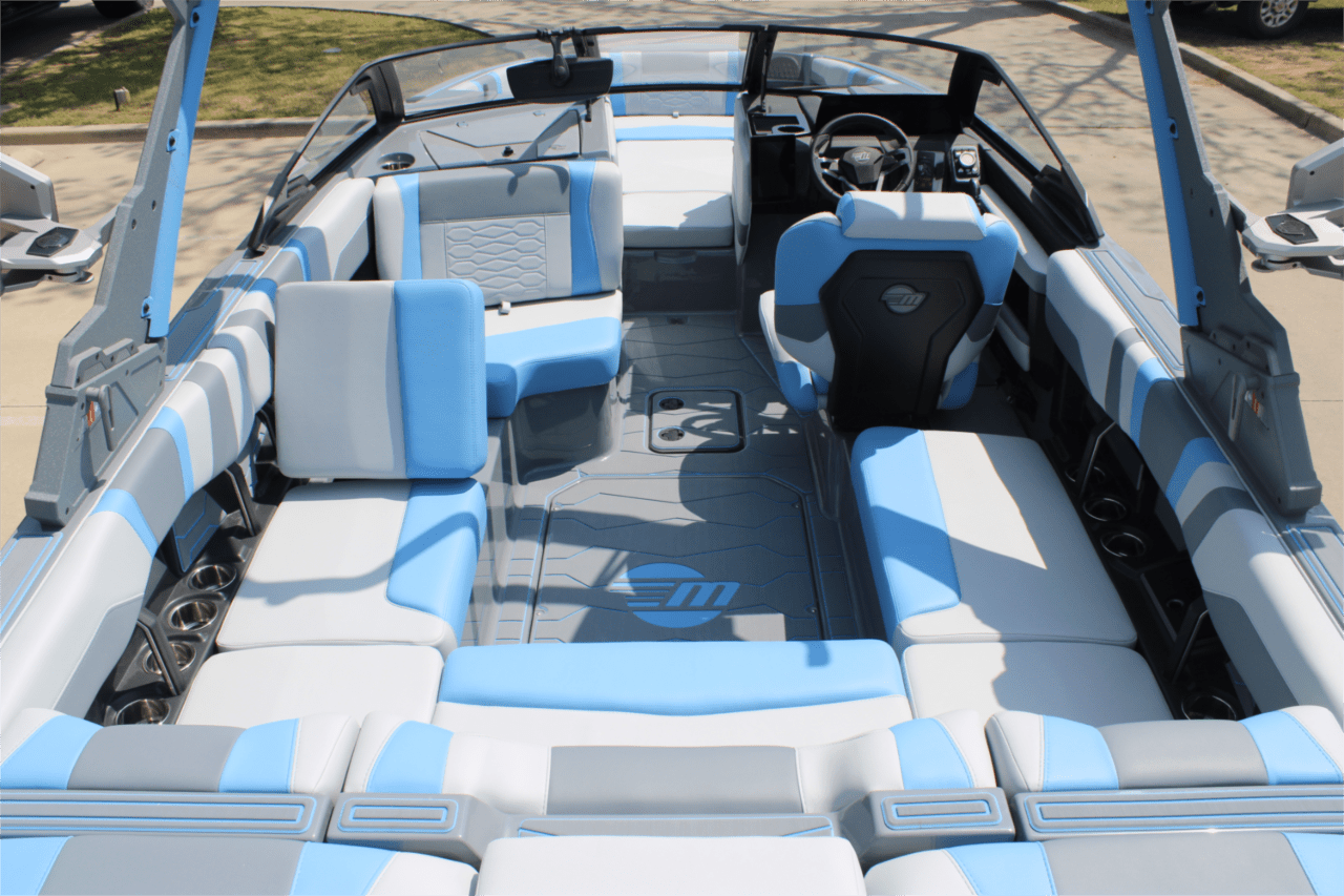 2025 Malibu 22 MXZ