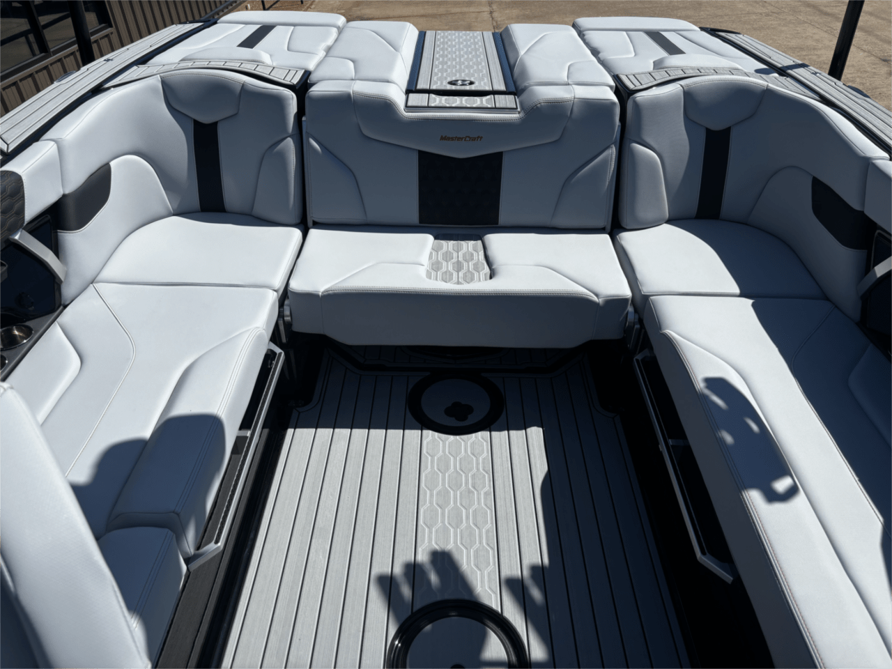 2025 MasterCraft XT23