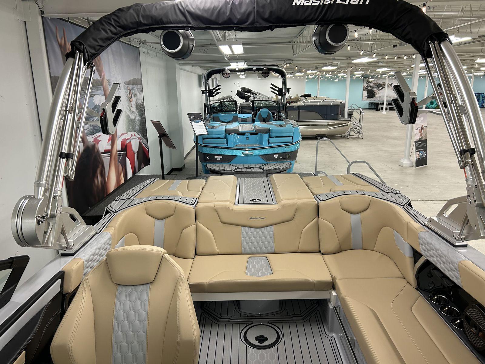 2024 MasterCraft XT20