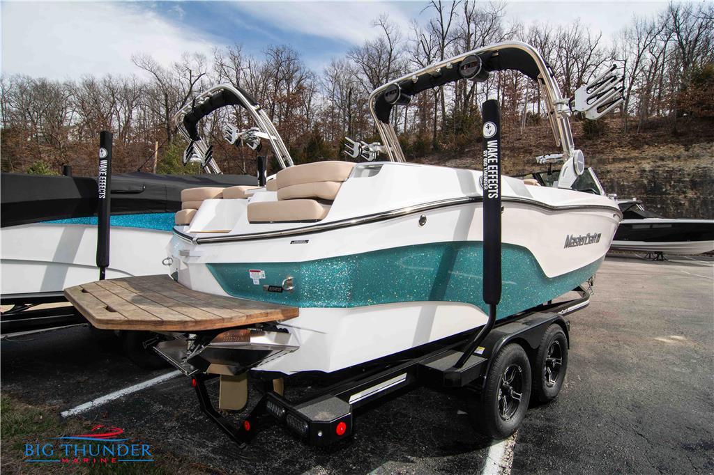 2024 MasterCraft XT24