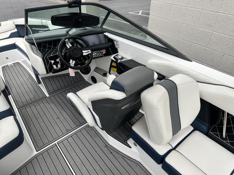 2019 Nautique GS22