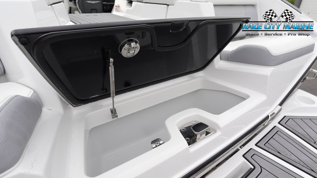 2024 Nautique G23