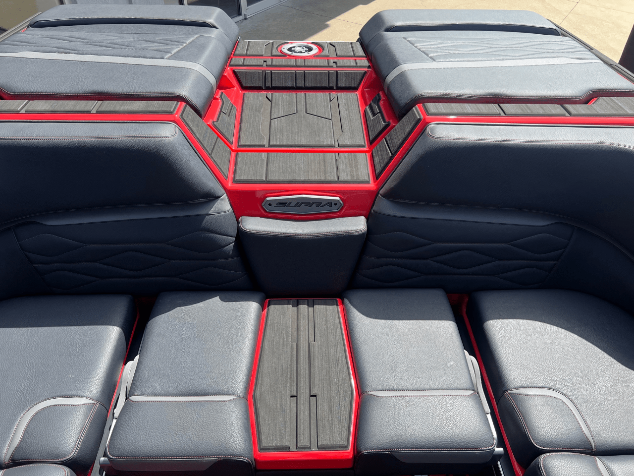 2025 SUPRA SL450 LOADED WITH POWER BIMINI PLUS