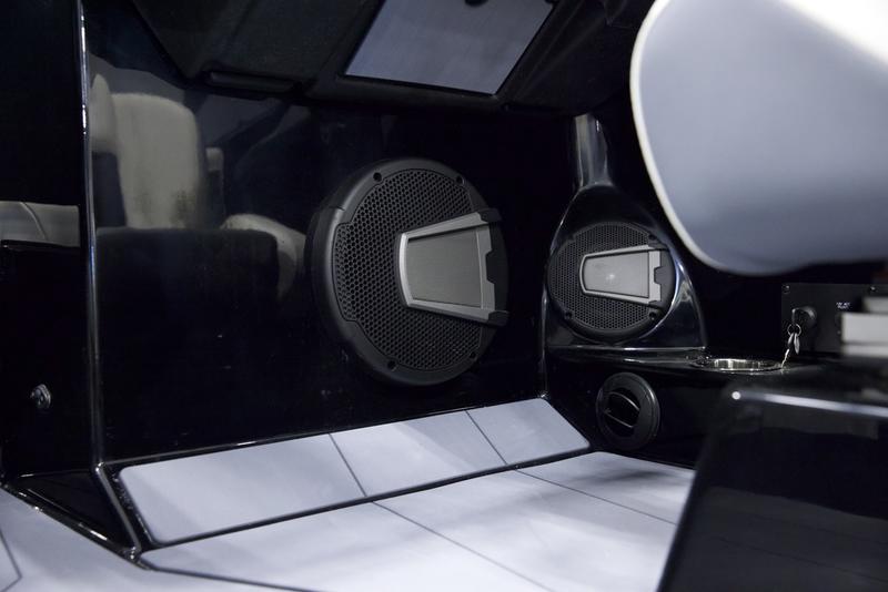 2025 Axis T220