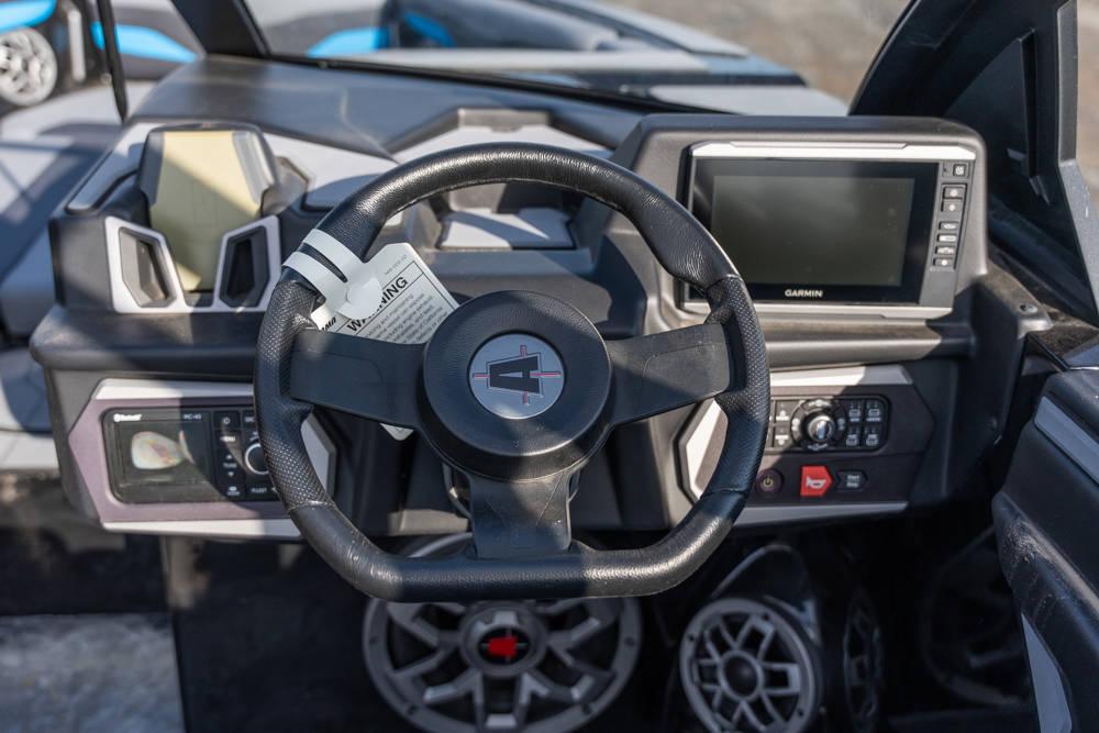 2023 Axis Wake Research T235