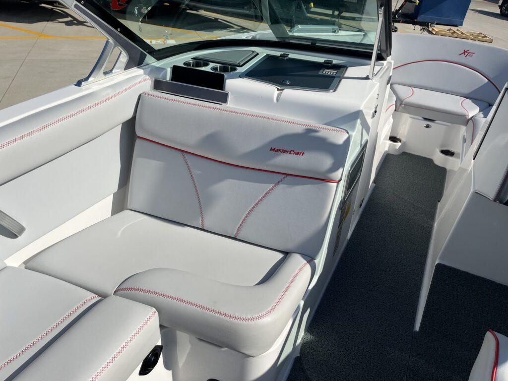 2020 MasterCraft XT22