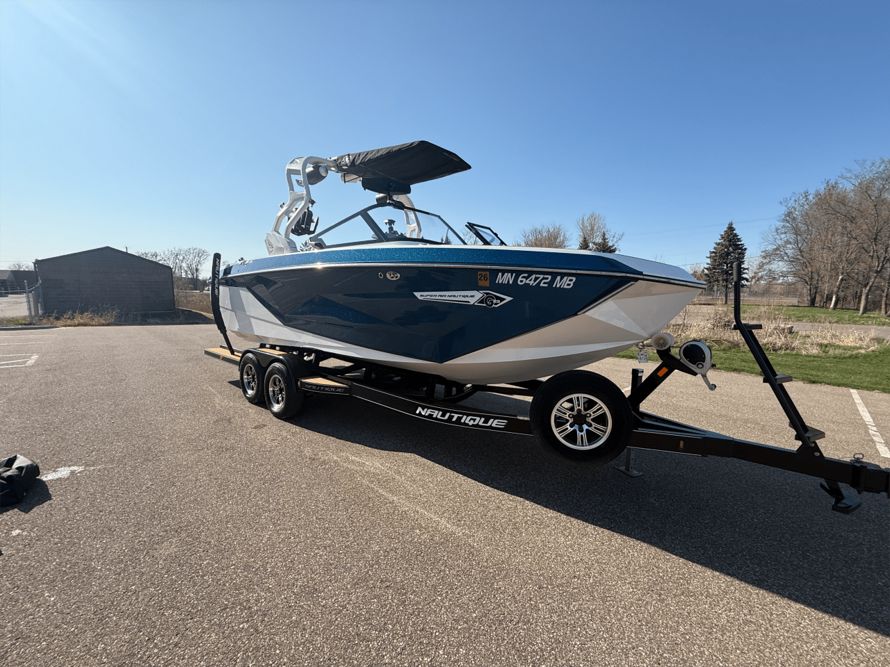 2021 Nautique G23 – Loaded – Spotless