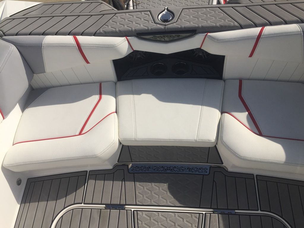 2020 Nautique Ski Nautique