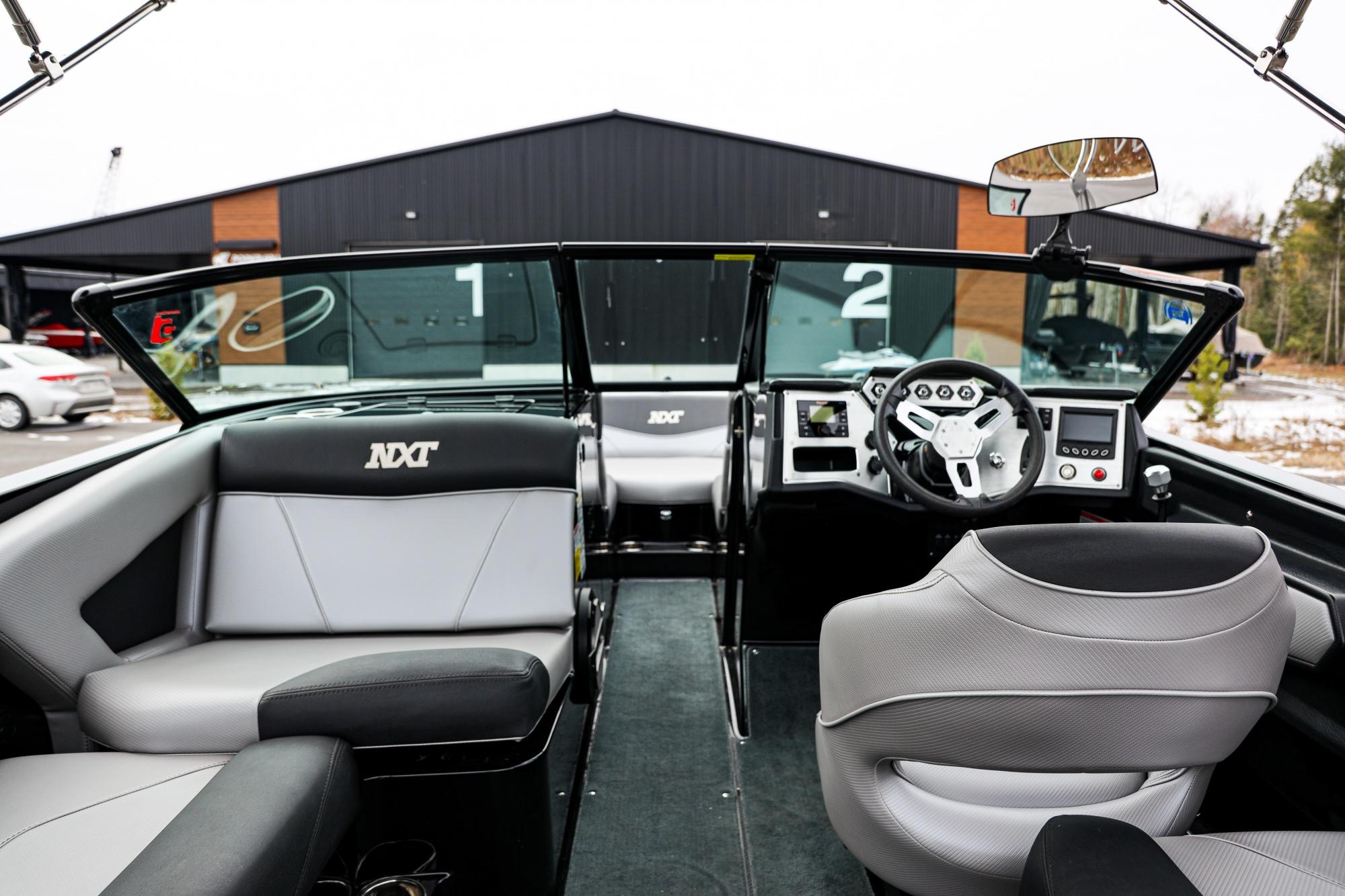 MasterCraft NXT20