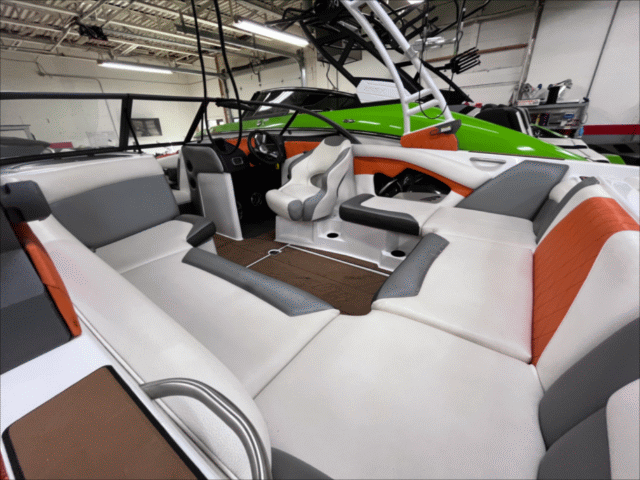 2016 TIGE R22! USA DELIVERY AVAILABLE!