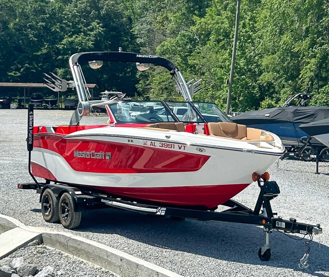 2023 MasterCraft XT23